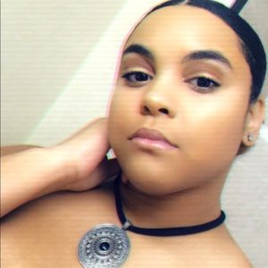 Meet your Posher, Ttauna